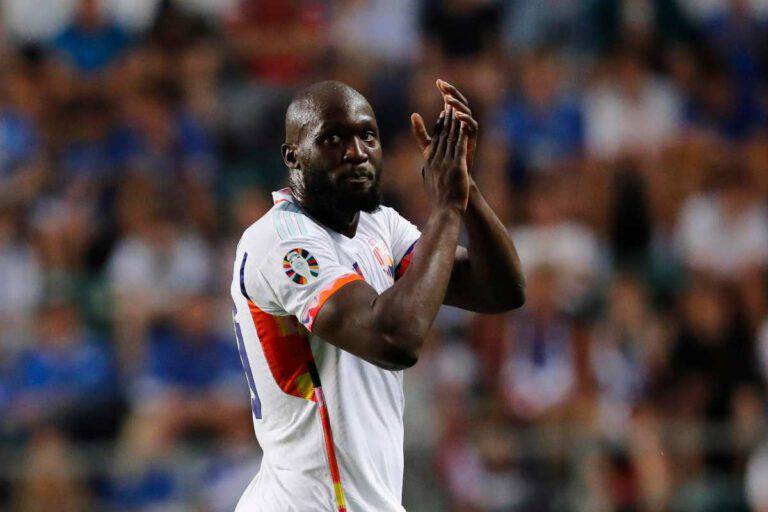 Lukaku In Campo Per Roma Milan L Ex Juve Avverte Grande Rischio