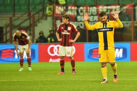 La 'non' esultanza di Nocerino dopo il gol (Getty Images) 