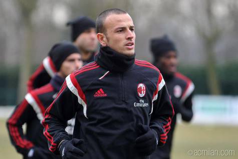 Luca Antonelli (foto acmilan.com)