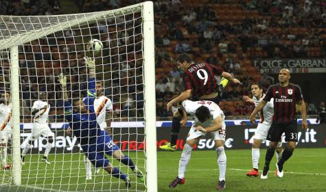 Mattia Destro in gol contro la Roma (Getty Images)