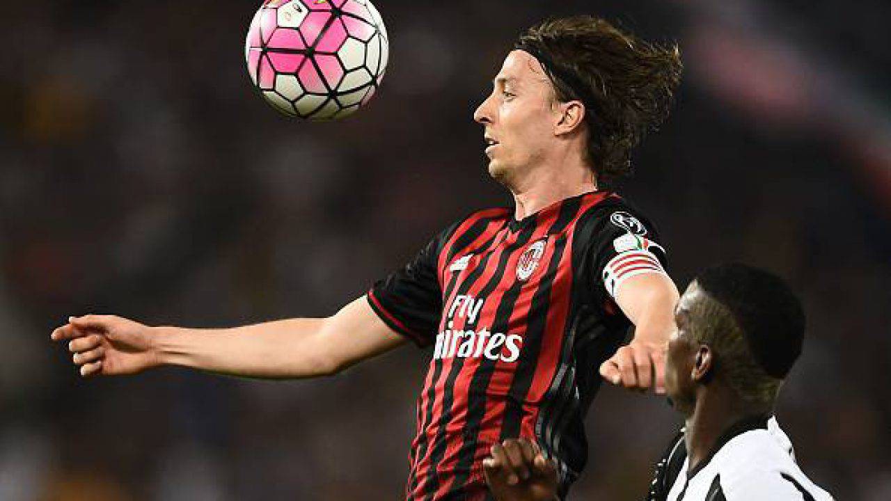 Fanpage.it - Se Montolivo ed Hernanes facessero sesso Le