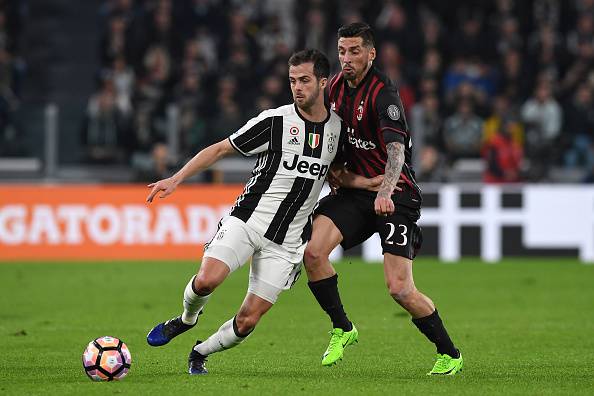 Josè Ernesto Sosa Miralem Pjanic 