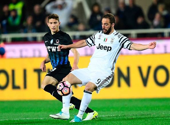 Gonzalo Higuain Mattia Caldara