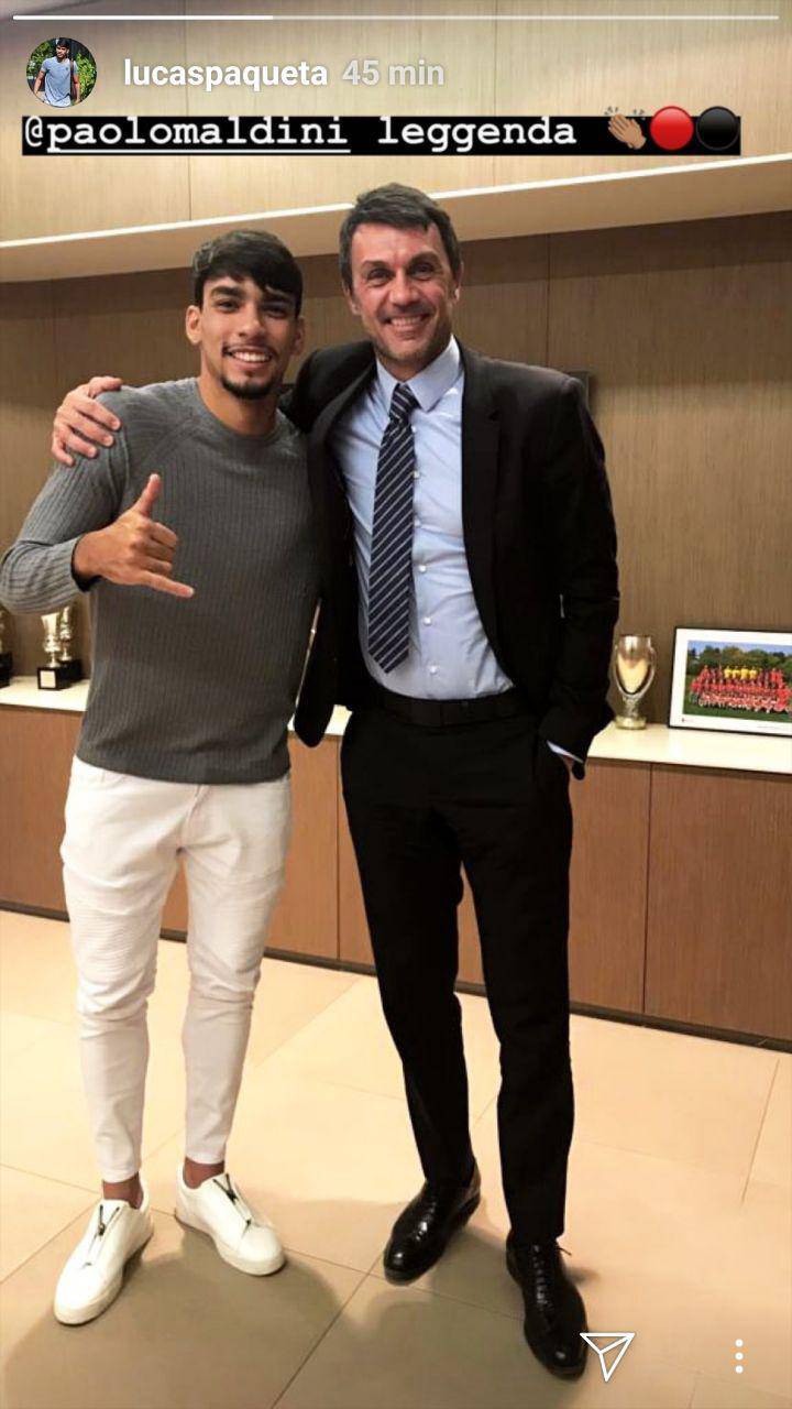 Paqueta Paolo Maldini Casa Milan