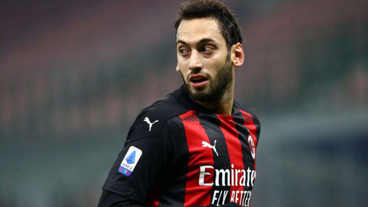 Hakan Calhanoglu