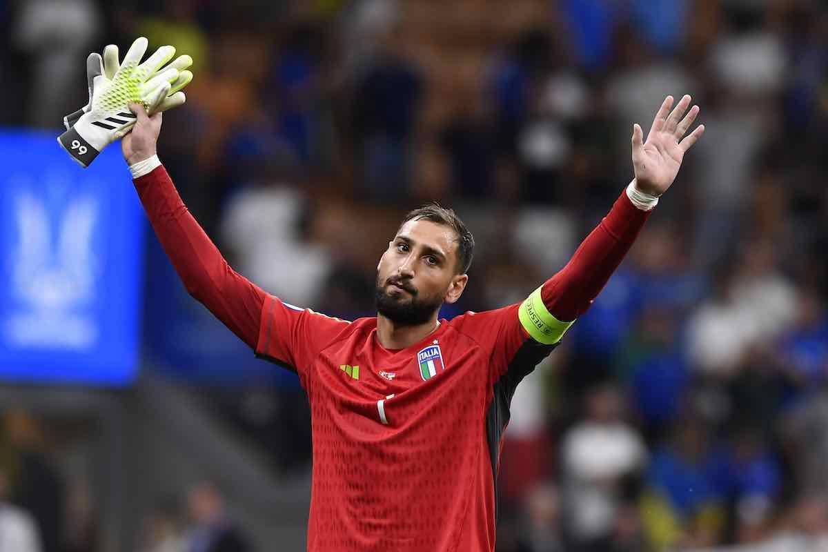 Donnarumma fischi frattesi