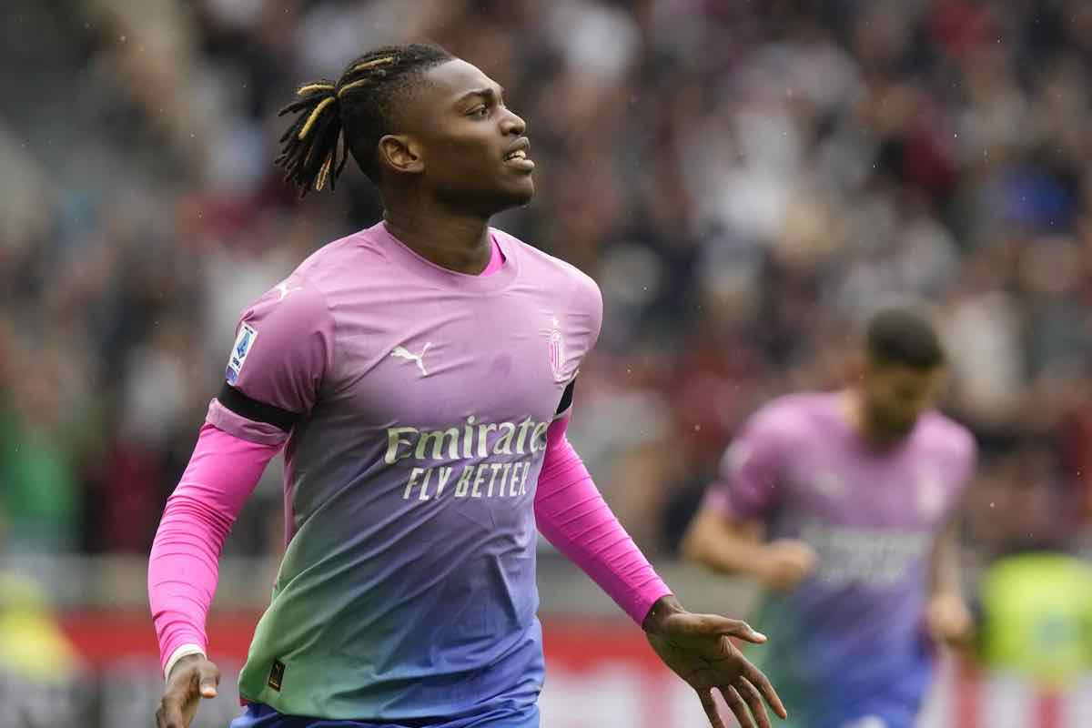 Leao criticato da Cassano