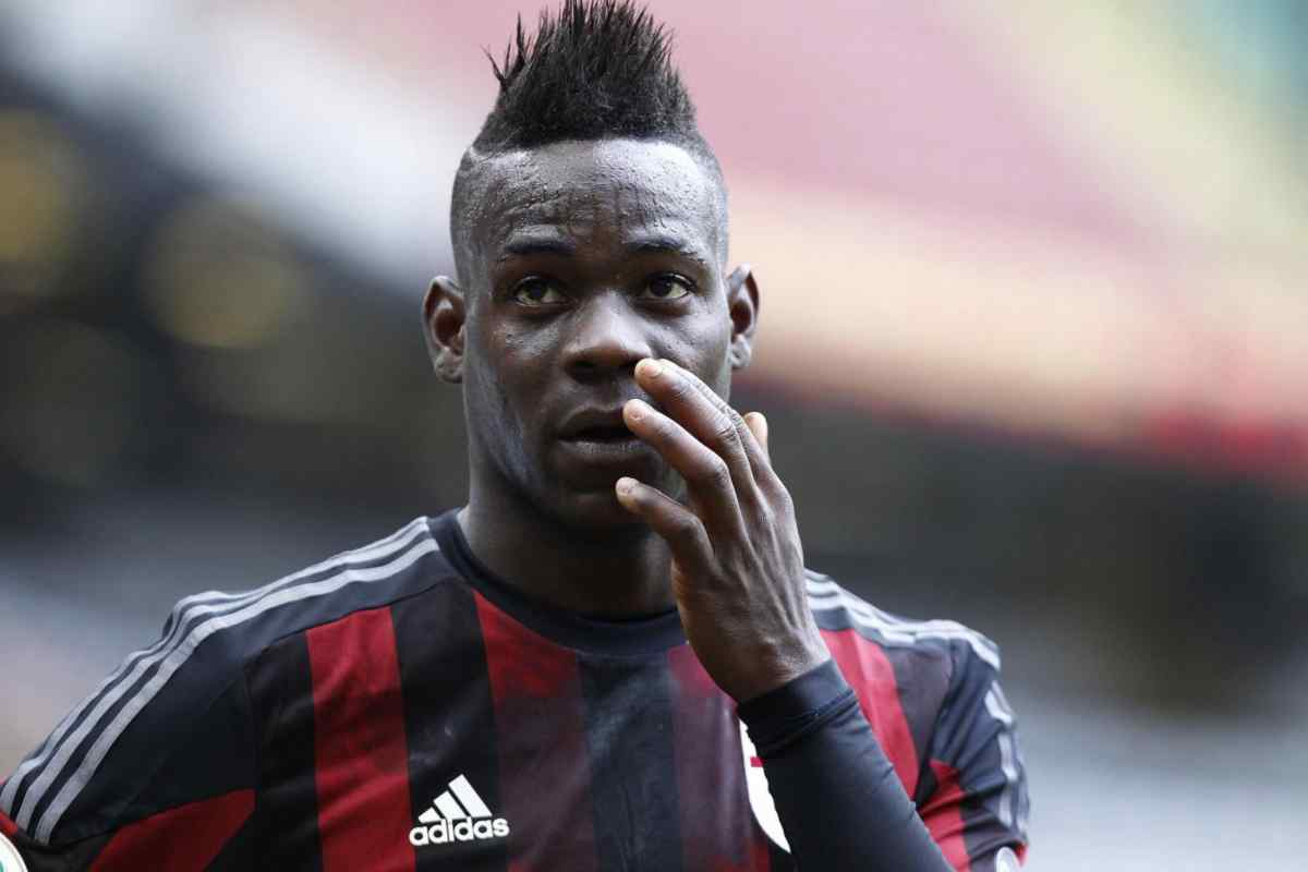 balotelli frecciatine