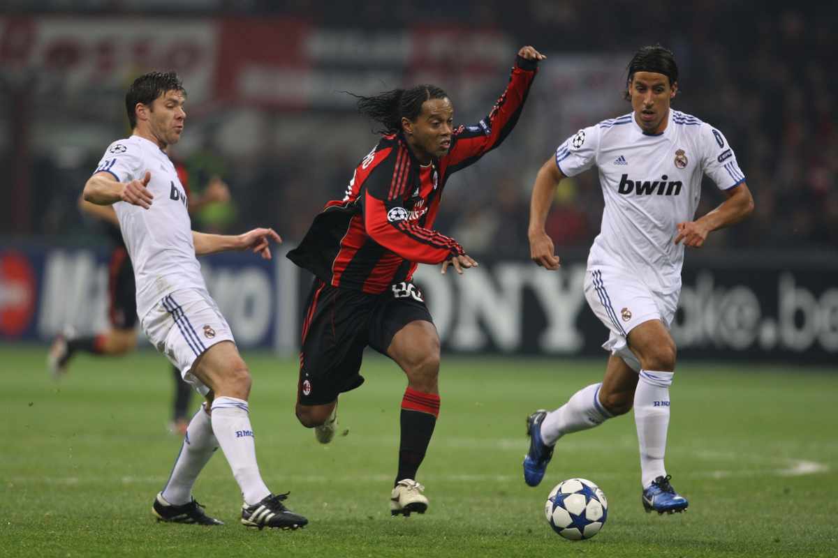 Ronaldinho doppio ex di Psg-Milan