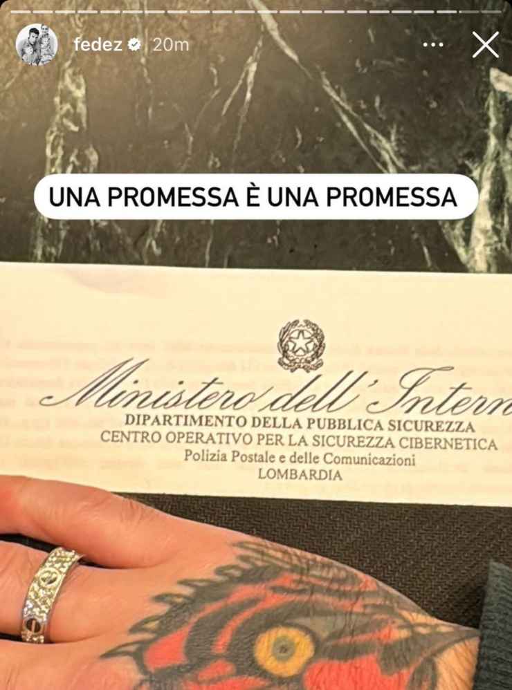 Fedez denuncia tweet figlio Theo Hernandez