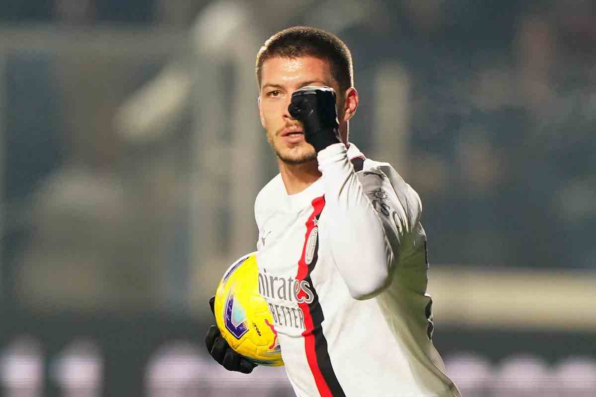 Milan, Gabbia e Jovic i 'rinforzi'