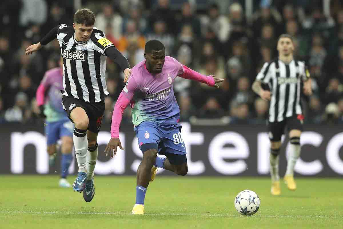 Milan, Musah lavora a parte