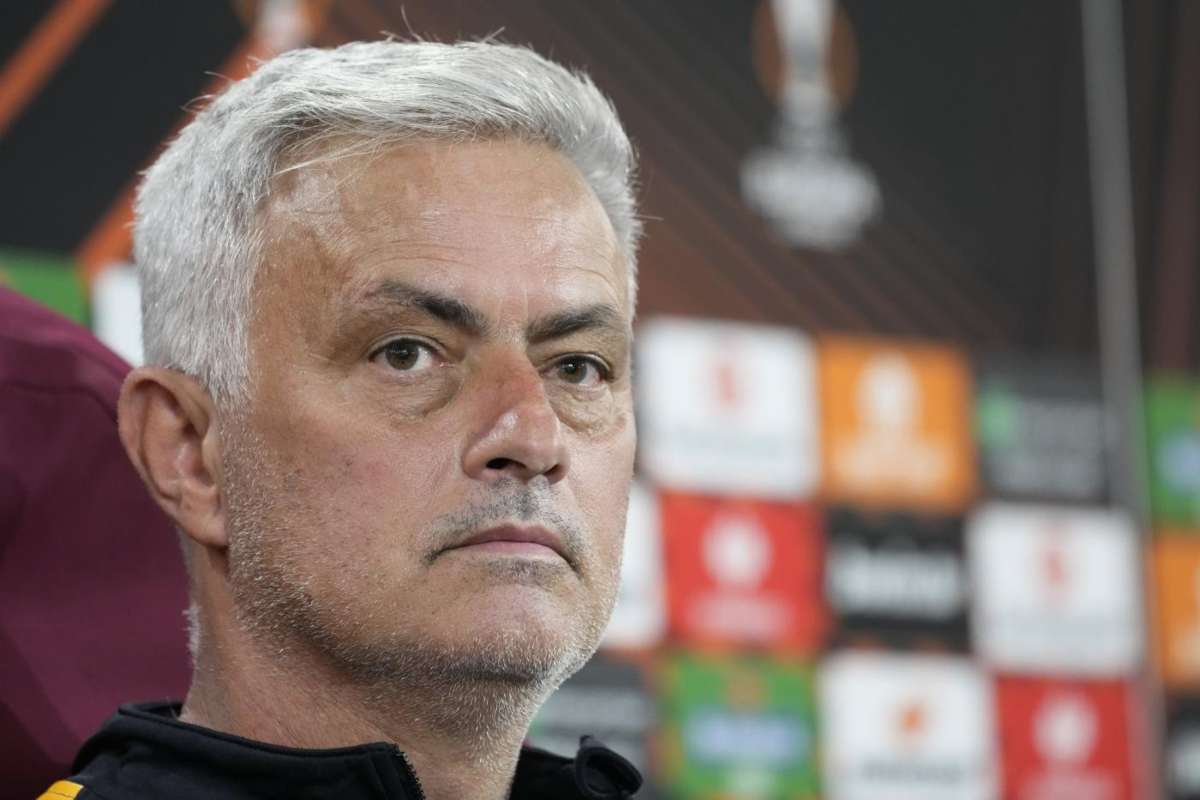 Mourinho e le parole su Dybala