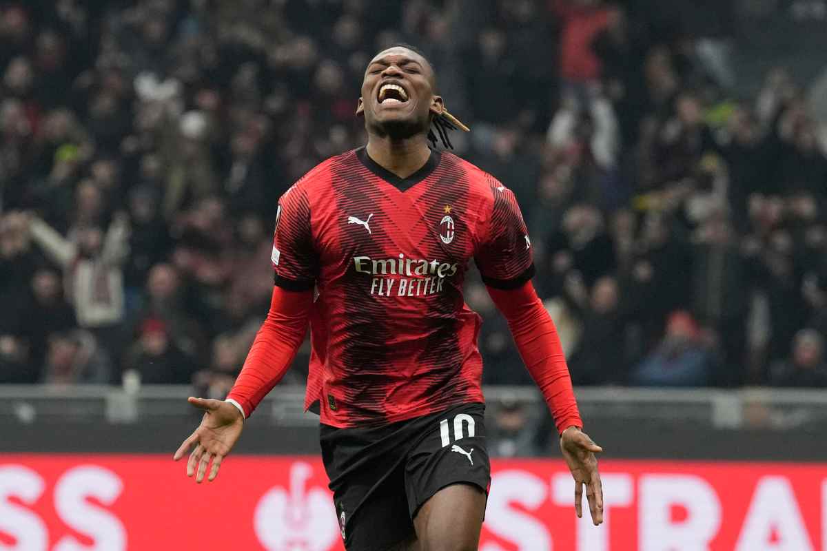 Leao, non solo Milan: assalto dalla Premier