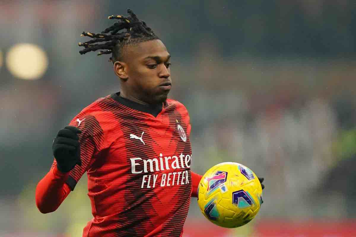 Milan, addio Leao: "Ecco Sinisterra"