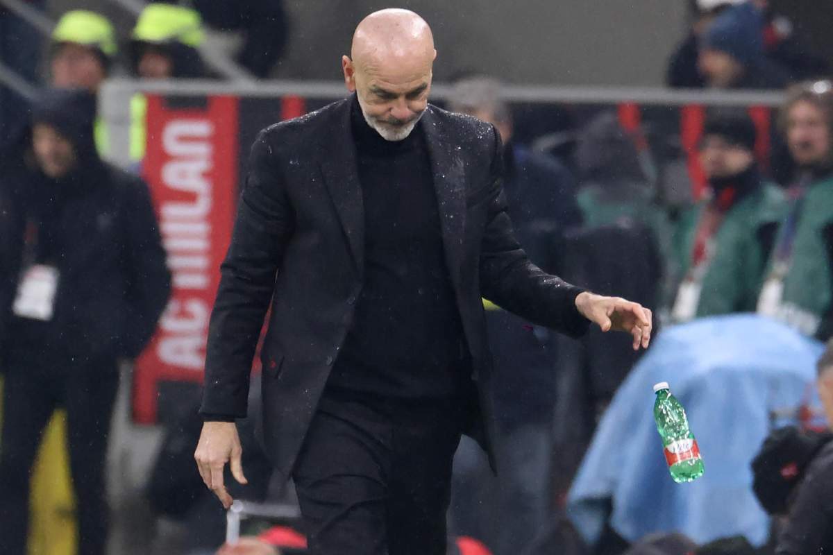 Stefano Pioli, Milan cede l'esterno