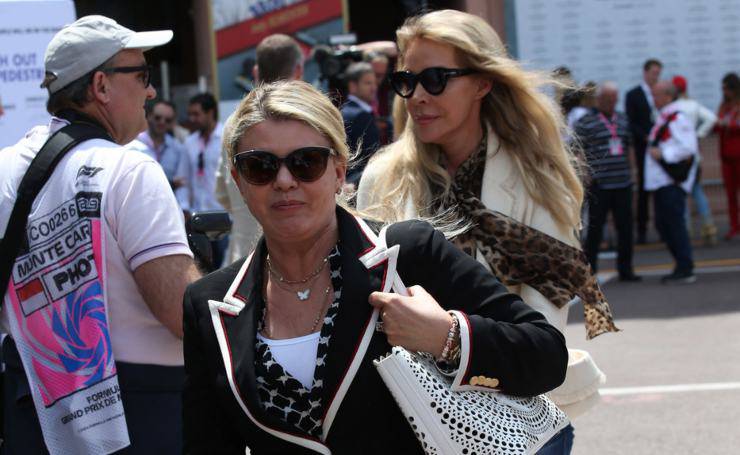 Corinna Schumacher cura i dettagli