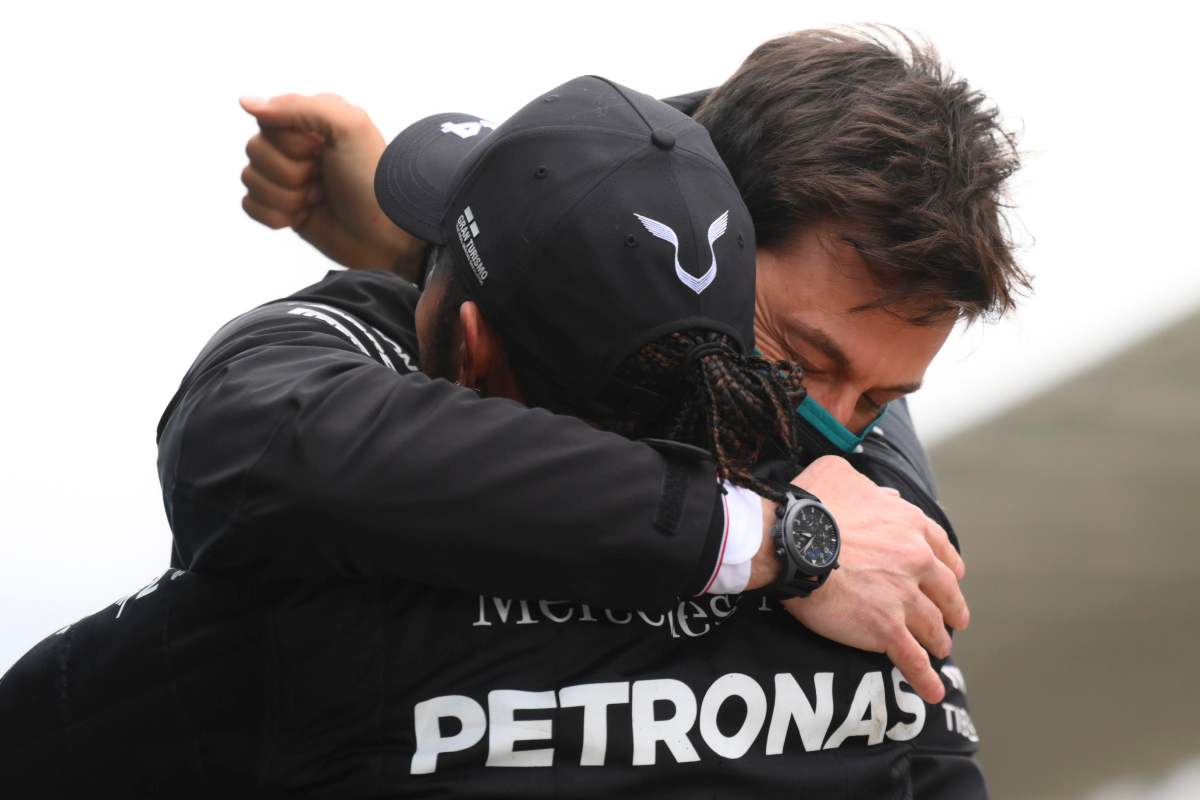 Hamilton in Ferrari sarà un successo a una condizione: le parole di Wolff