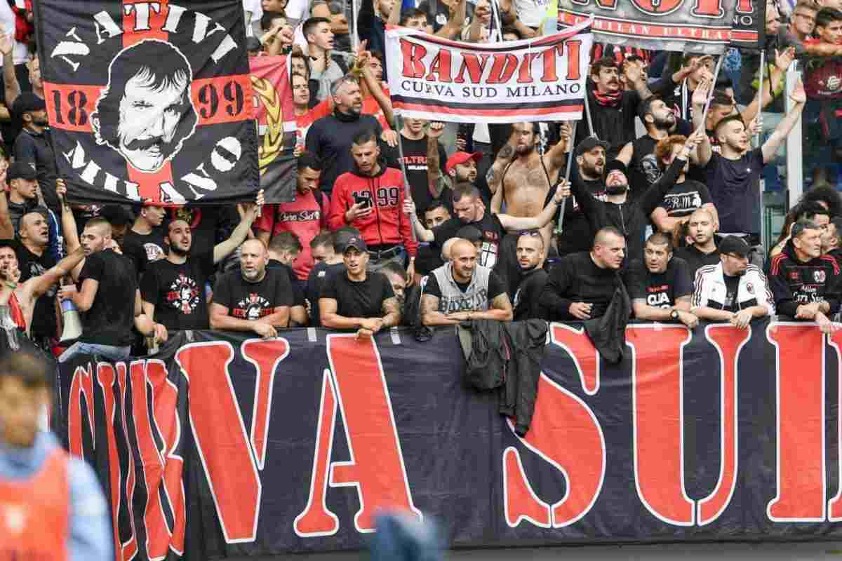 Batosta per i tifosi del Milan, che restano senza parole dopo l'annuncio sui Diritti TV