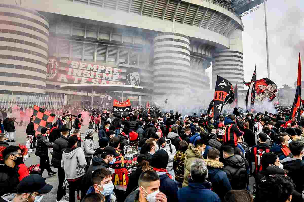 Tremenda mazzata per il Milan: è saltato l'affare, rivolta dei tifosi