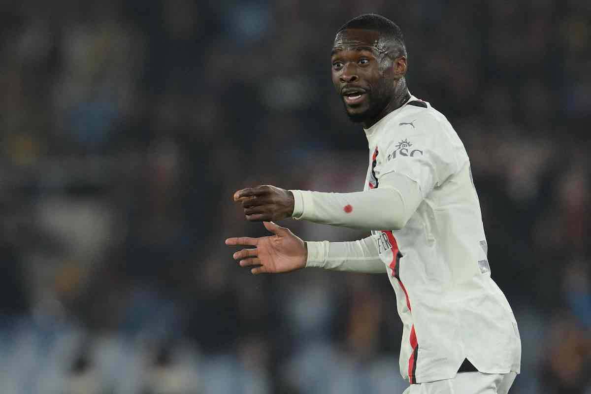 Milan, addio Tomori per Calafiori