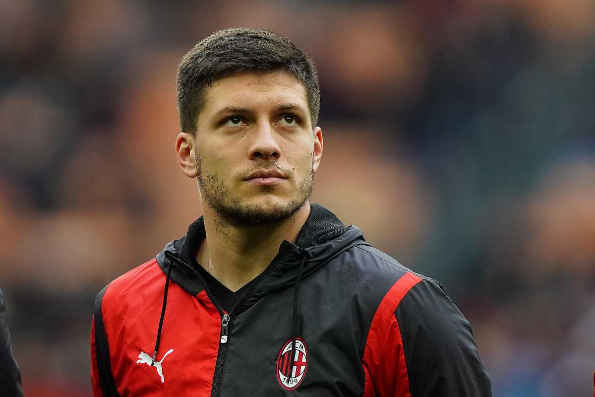 Milan, annuncio sull'addio di Jovic