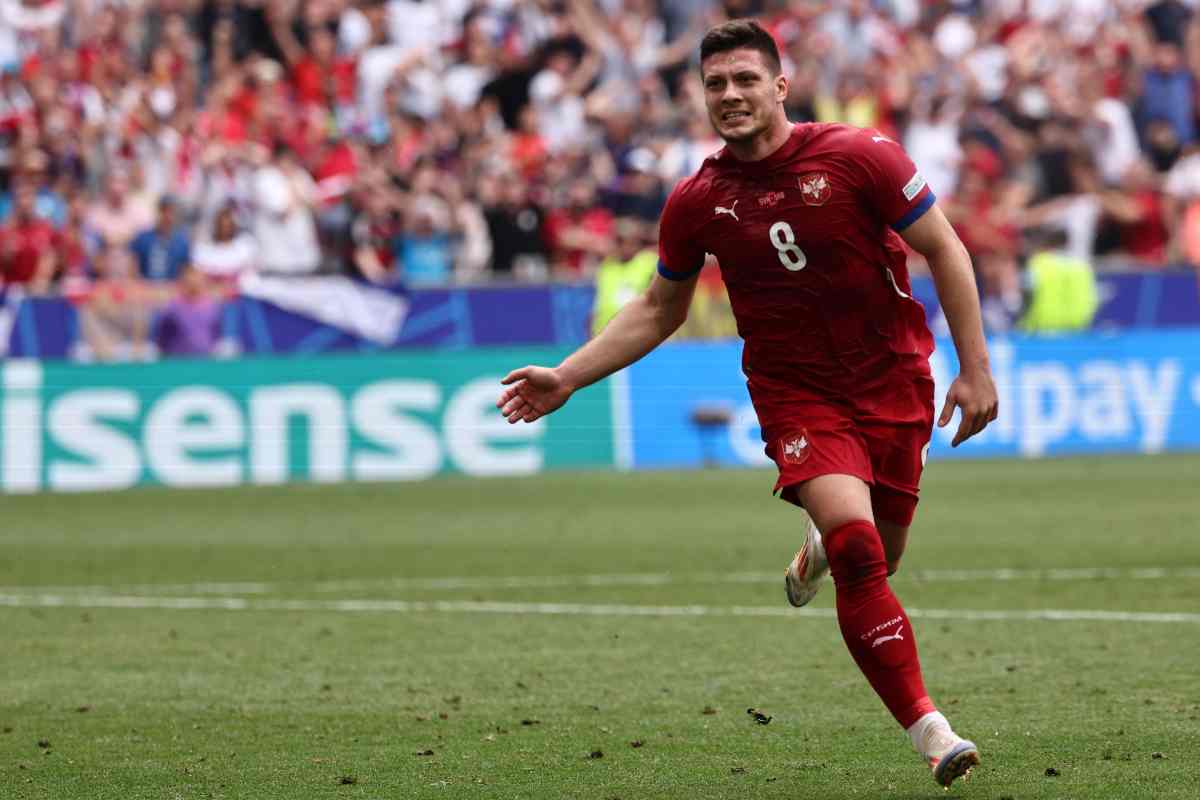 Jovic resta al Milan