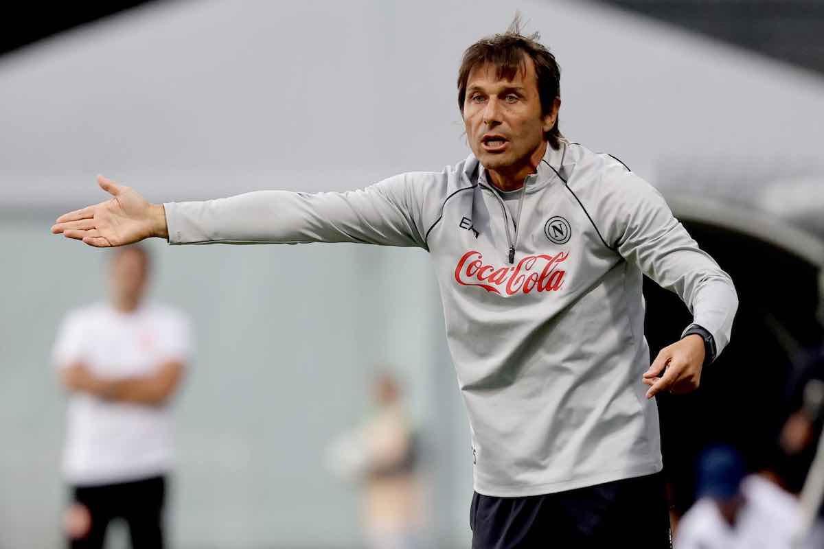 Conte lo scarica, occasione Milan