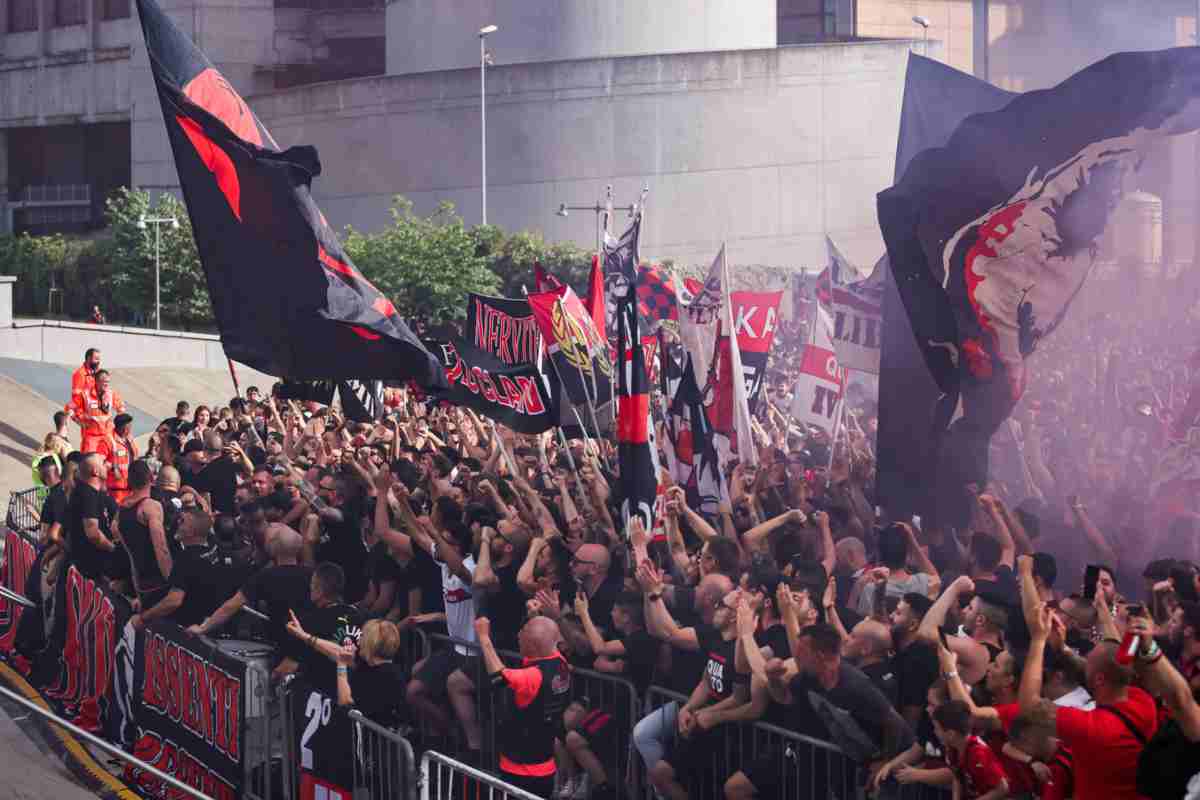 La notizia è ufficiale: esplode la gioia dei tifosi rossoneri