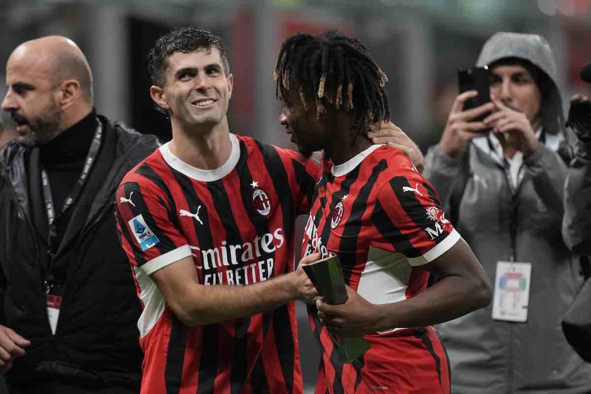 Pulisic e Chukwueze con la maglia del Milan