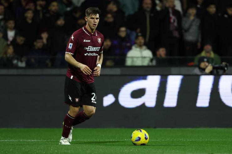 Marco Pellegrino in azione con la Salernitana