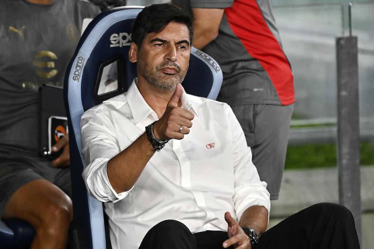 Paulo Fonseca allenatore del Milan in panchina