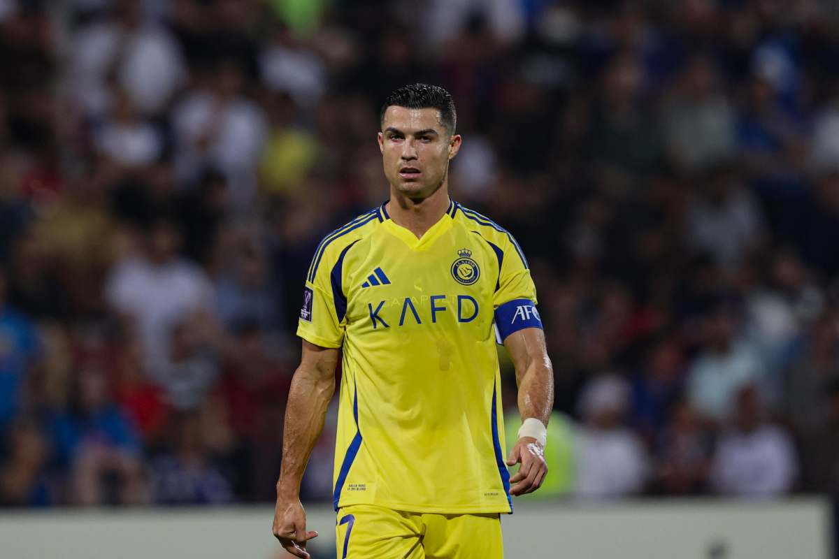 Cristiano Ronaldo con la maglia dell'Al Nassr