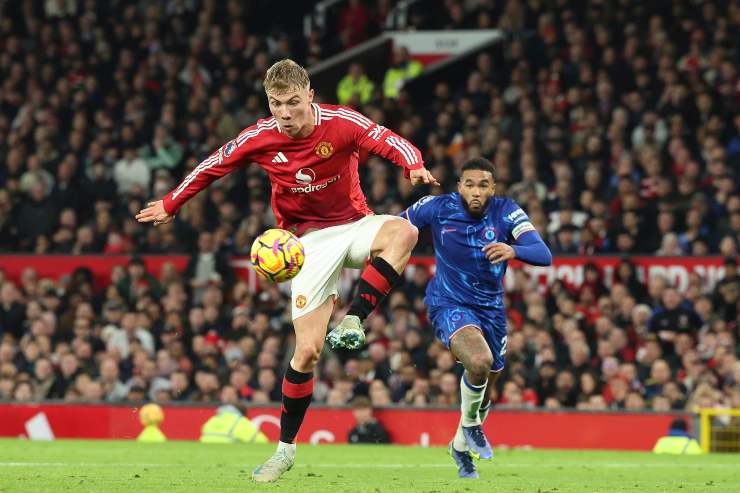 Hojlund attaccante del Manchester United