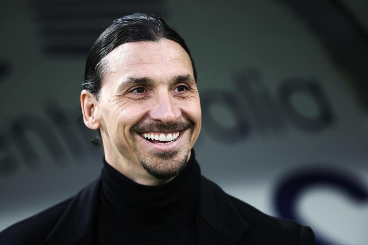 Primo piano sorridente di Zlatan Ibrahimovic