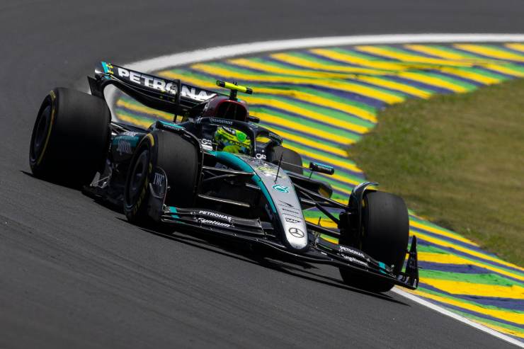 Lewis Hamilton pilota Mercedes