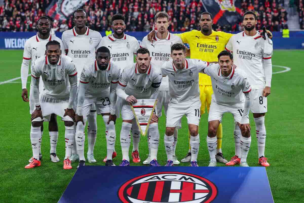 La squadra del Milan in campo