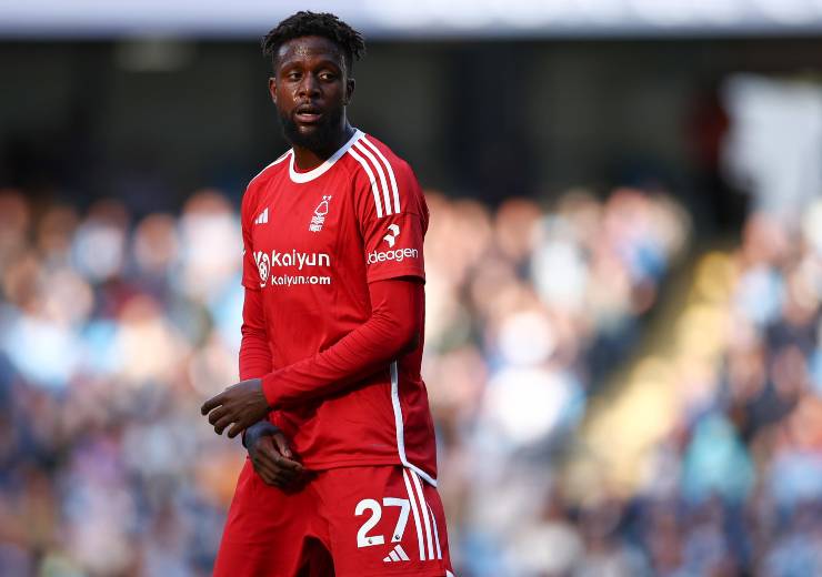 Divock Origi attaccante del Milan durante una partita con il Nottingham Forest