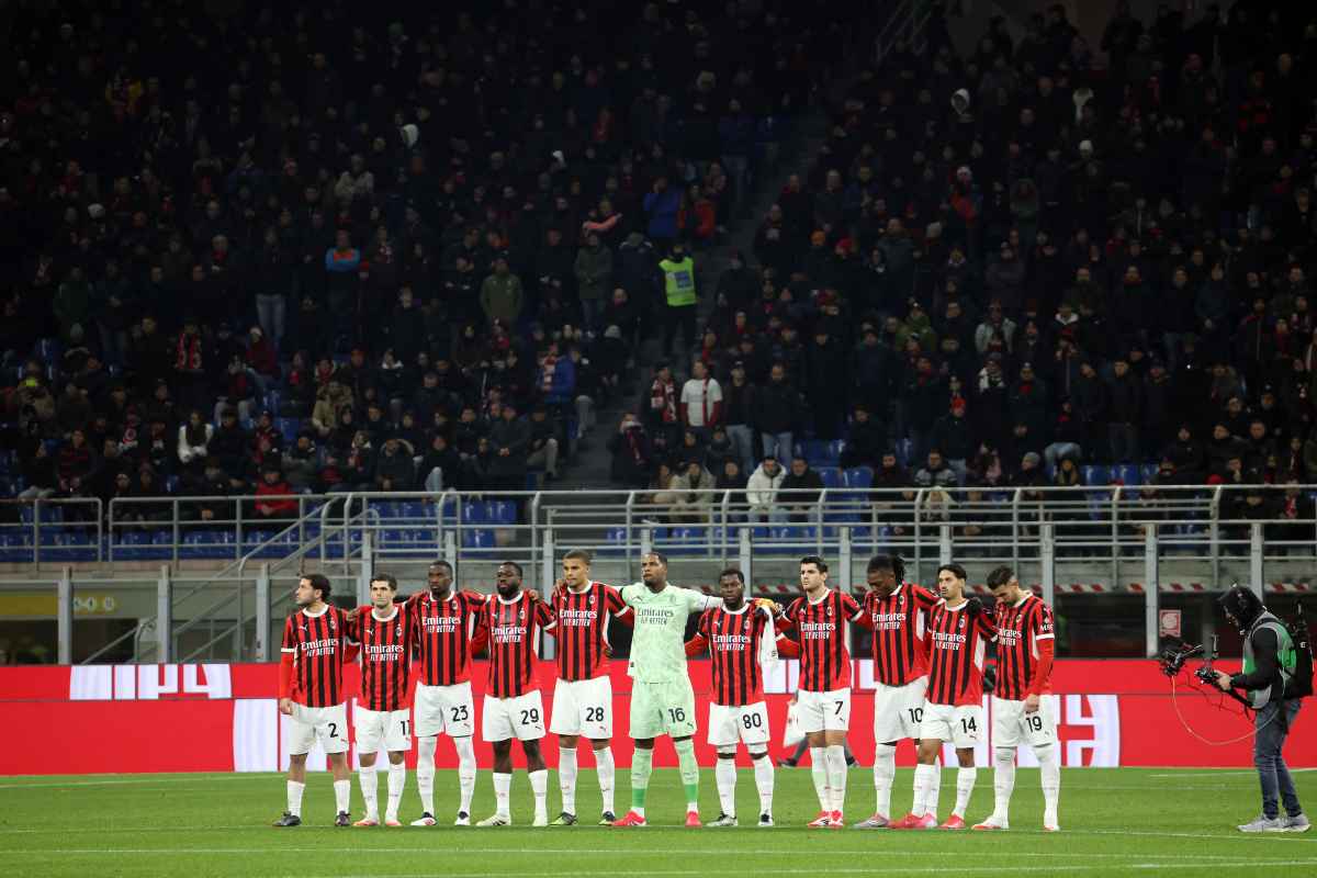 Milan in campo per la partita contro il Cagliari