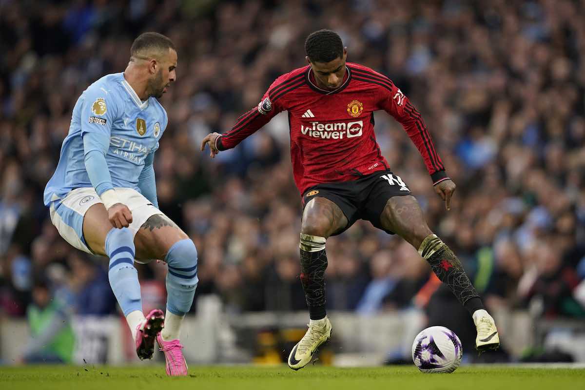 Walker sfida Rashford in United vs City