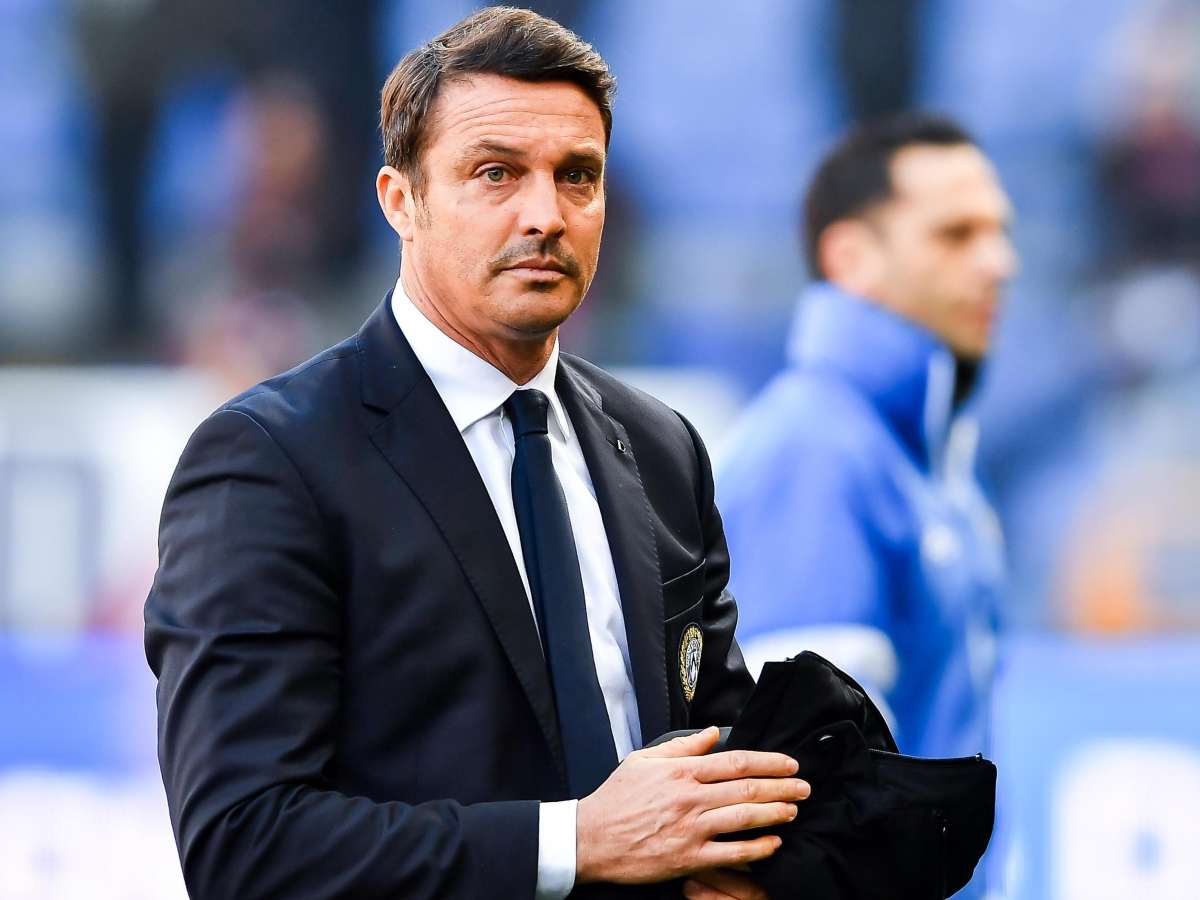 Massimo Oddo allenatore del Milan Futuro durante una partita